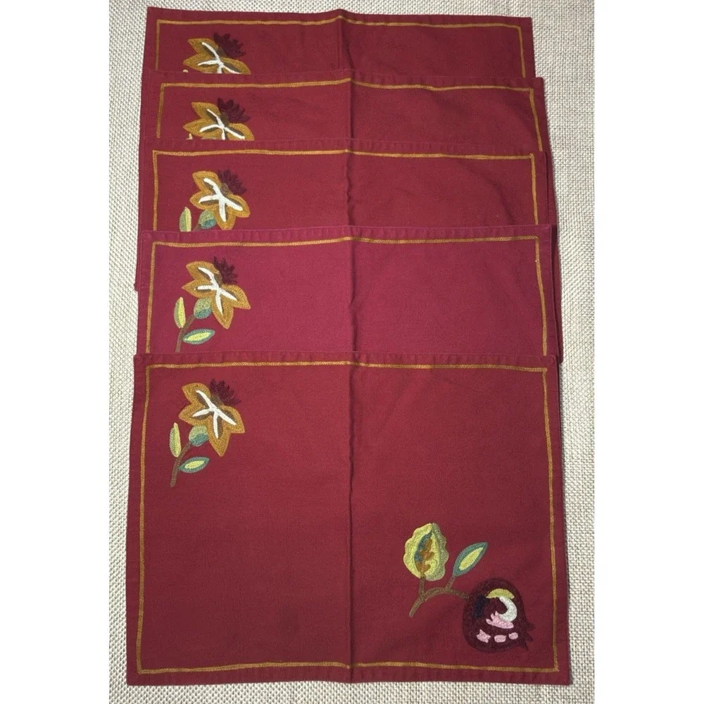 Williams Sonoma Orchard Crewel Napkin Placemat Set‎ Red Floral Embroidered Lot